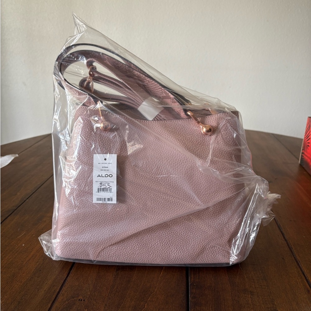 Aldo Pink Shoulder Bag with Chain Detail - Picture 2 of 3